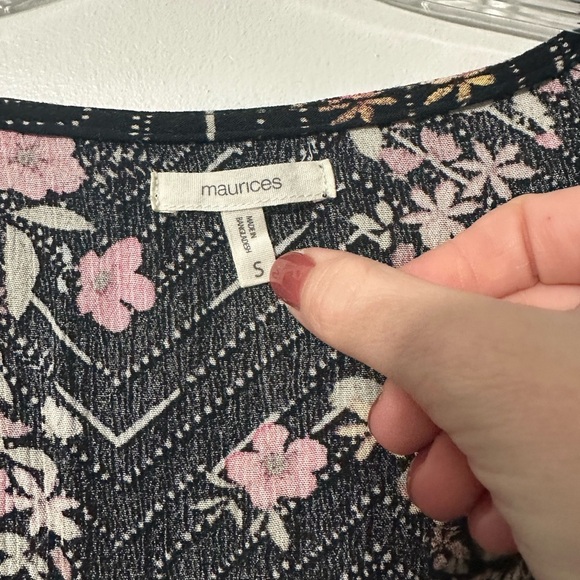 Maurices Small 3/4 Sleeve Black Floral Top - Picture 3 of 5